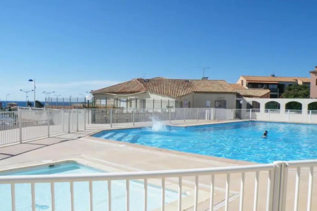 Superbe Appartement Avec Vue Mer Et Terrasse سوسيه-لي-بان المظهر الخارجي الصورة
